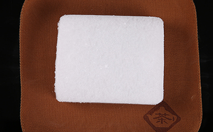 干冰清洗跟傳統(tǒng)清洗相比有什么優(yōu)勢(shì)？
